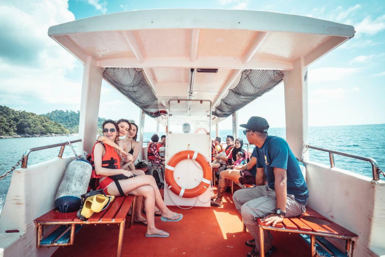 Aman Tioman Beach Resort Kampung Genting Ngoại thất bức ảnh