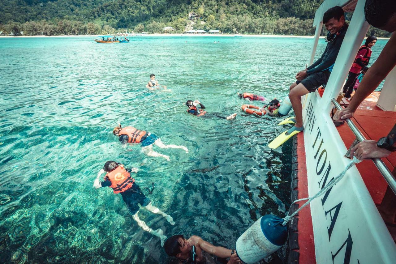 Aman Tioman Beach Resort Kampung Genting Ngoại thất bức ảnh